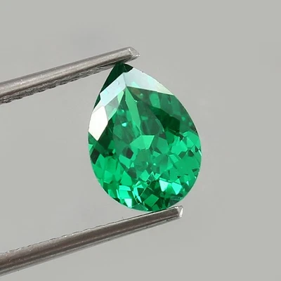 Fine Quality Hydrothermal Colombian Emerald Pear Loose Gemstone Cut 15x12 MM - Image 1 of 4