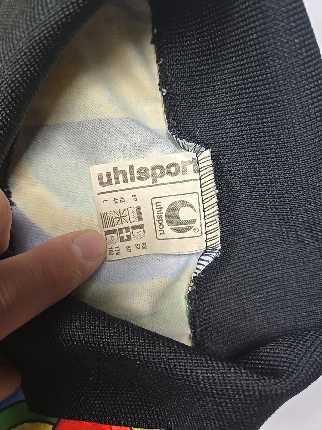 VTG Uhlsport - Mulicolor Arm Padded Long Sleeve Goal Keepers Jersey - Mens L