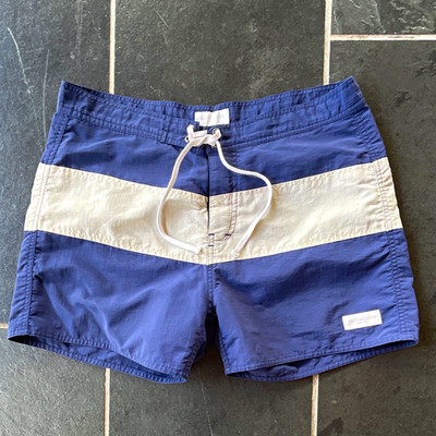 Missing a brass eyelet Saturdays Surf NYC Grant Men's Boardshorts NavyWhite 32