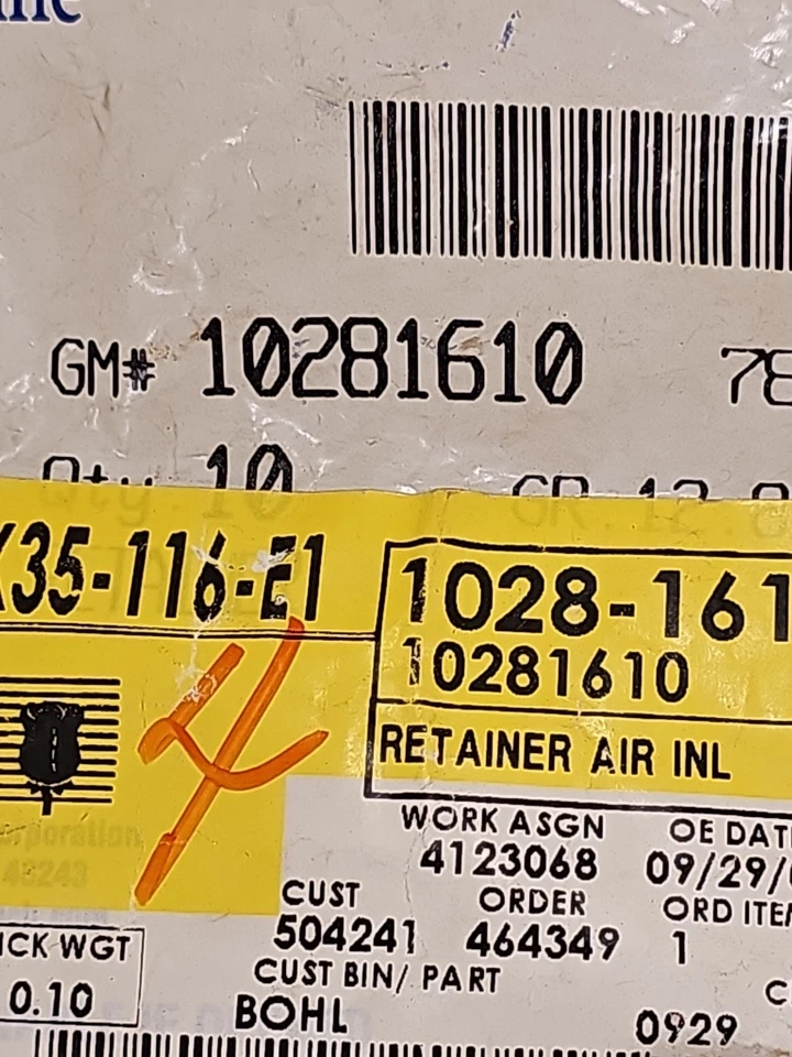 9 OEM BUICK 10281610 1997-2005 SIGLO Y REGAL RETENEDOR REJILLA ENTRADA AIRE PANEL Foto 2 de 4