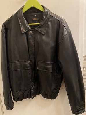 Coach Medium Black Leather Bomber Jacket Button Front Short Point Collar
