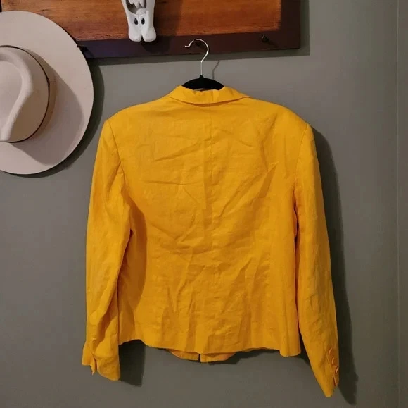 Blazer para mujer Classiques Entier de lino amarillo talla grande Foto 2 de 4