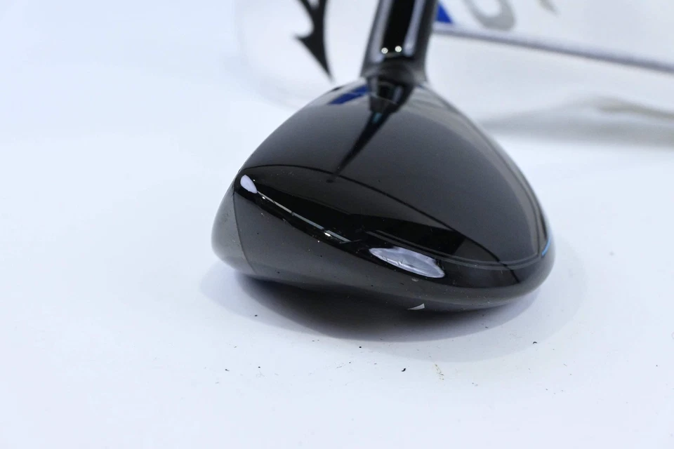 Left Hand Mizuno ST-Max 230 #4 Hybrid / 22 Degree / Regular Flex Lin-Q 75 Shaft - Image 3 of 4