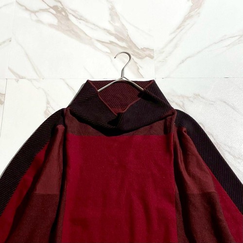 Suéter tejido cuello alto rojo/negro ISSEY MIYAKE 2019AW talla grande M/W - Imagen 22 de 24