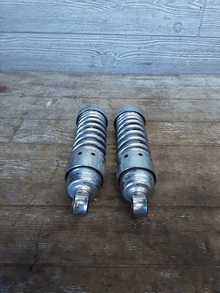 83 Amortiguadores traseros izquierdo derecho cromados Yamaha XS650SK Heritage Special 1983  Foto 2 de 4