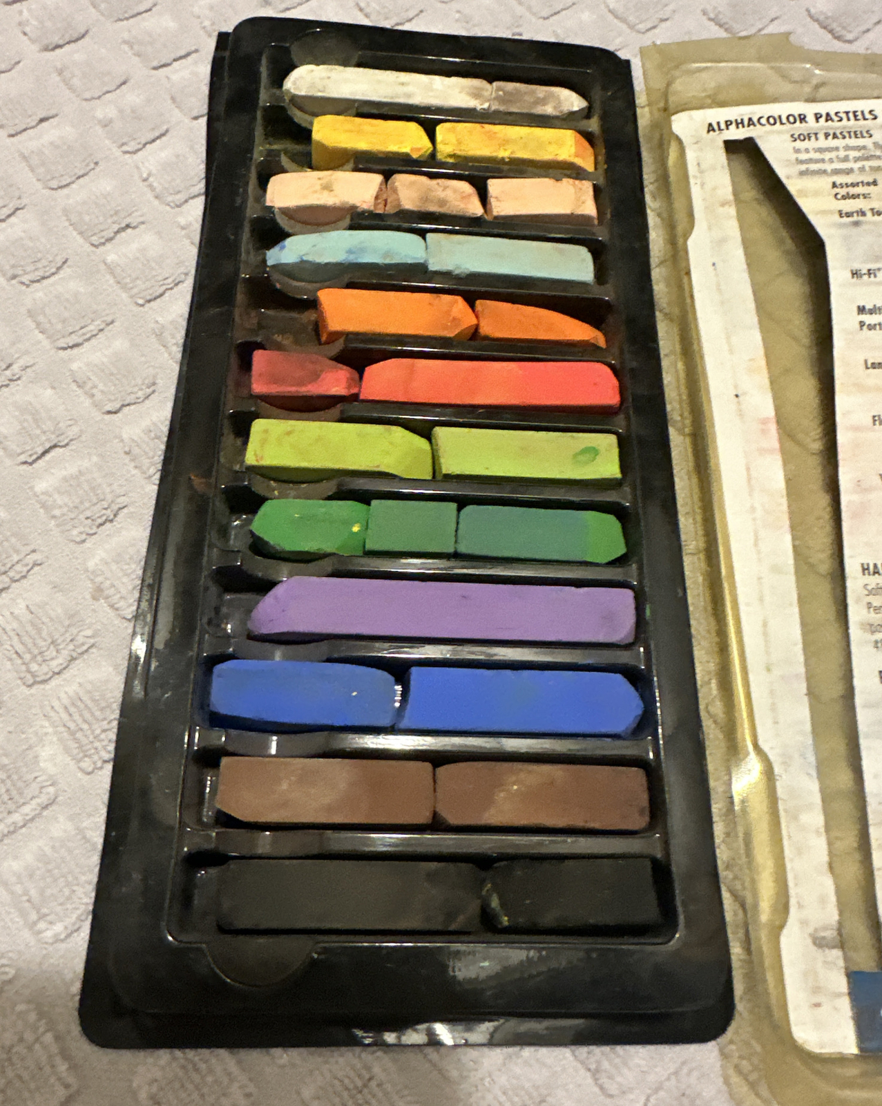 Alphacolor 12 Soft Pastels Basic Colors by Quartet, Vintage eBay