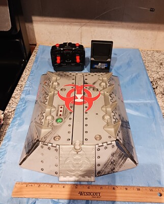 Battlebots Pro Series BIOHAZARD 14'' Radio Controlled  REPAIR Parts or DISPLAY