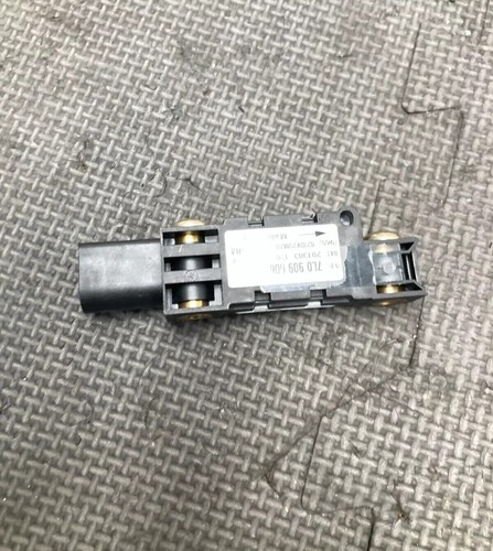 03-10 Porsche Cayenne S Left/Right Front Control Module Sensor OEM 7L0909606B - Picture 6 of 8