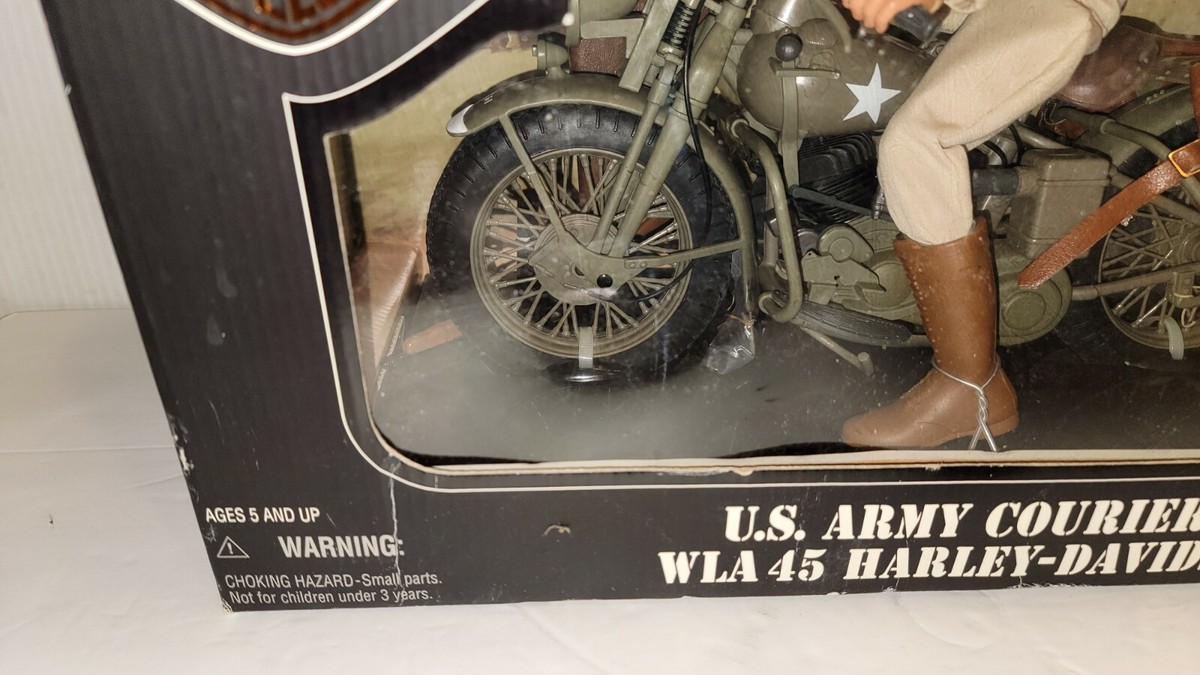 ミリタリー GI JOE U.S. ARMY COURIER HARLEY DAVIDSON G.I. Joe US Army Courier and WLA 45 Harley Davidson Figure