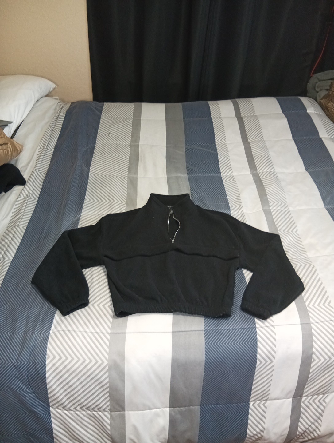 Forever 21 Women's Polyester Jacket - image 1