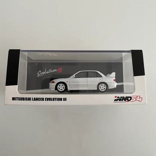 Inno64 1:64 Mitsubishi Lancer Evolution III Diecast Model