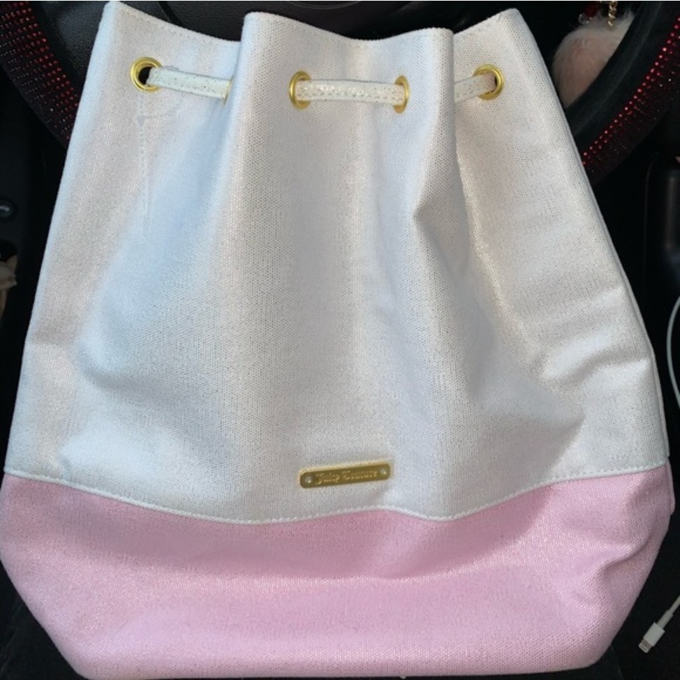 Juicy Couture EUC Drawstring Bucket Bag Backpack Pink & White Shimmer Purse NWT Limited Ed Juicy Couture Drawstring Pink & White Bucket  main image 2