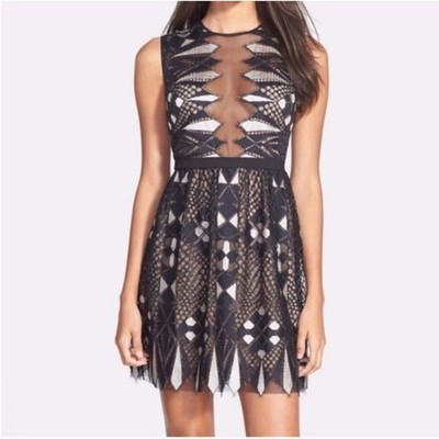 NWOT BCBGMAXAZRIA Kailey Dress SIZE 8 Black Lace Mesh Fit & Flare Sleeveless