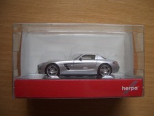 Herpa 343084 MB SLS AMG Roadster in silber, 1...