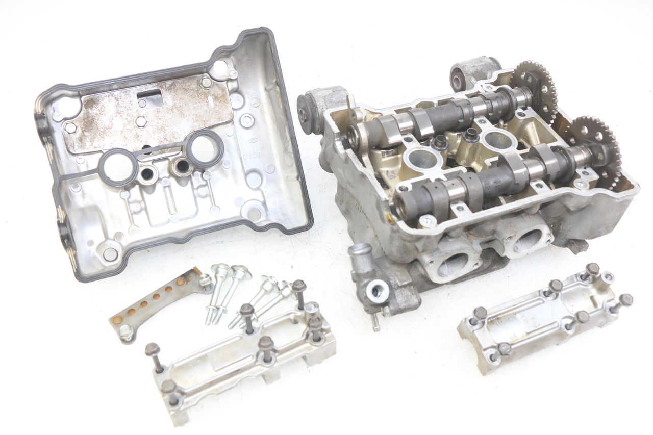 CYLINDER HEAD - HONDA FJS SILVERWING SILVER WING 400 (2009 - 2016)