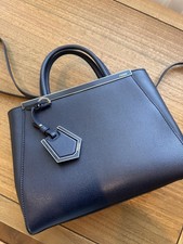 Auténtico Bolso Bandolera Fendi Petite 2Jours Cuero Azul Marino - Estilo 8BH253