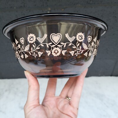 Vintage PYREX MIXING BOWL 322 1L Amber Glass Festive Harvest