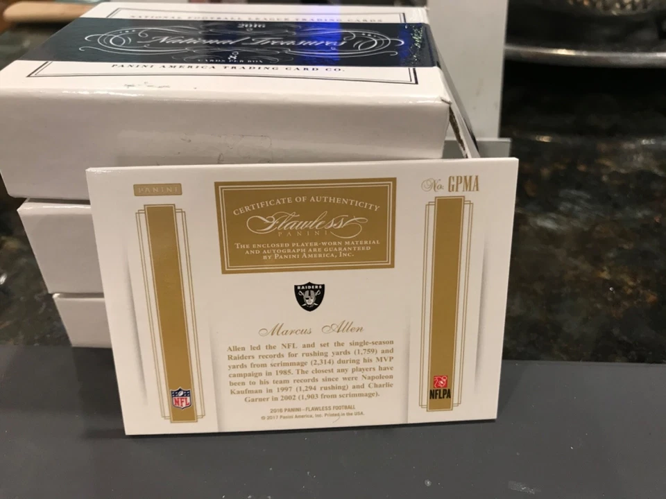 Panini Flawless On Card Autograph Jersey Raiders Marcus Allen 08/20 2016 - Image 2 of 2