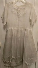 1920s White Embroidered Scalloped Skirt Layered Lace Wedding Dress
