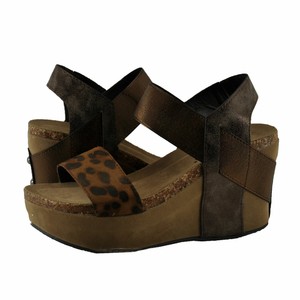 pierre dumas leopard wedges