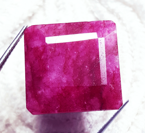 Octagon Shape Natural Red Beryl 50.05 Ct Loose Gemstone Excellent Certified