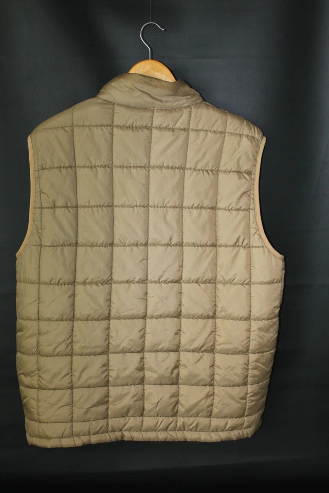 Clearwater Outfitters Men's size Medium Tan Beige Polyester Puffer Vest - Image 4 of 4
