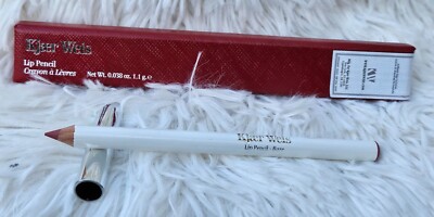 Kjaer Weis Lippenstift 1,1g blank - Pale Plum gemischt mit Beige-Nude