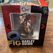 NEW IN BOX Loot Crate EXCLUSIVE Q FIG Harley Quinn Vinyl 