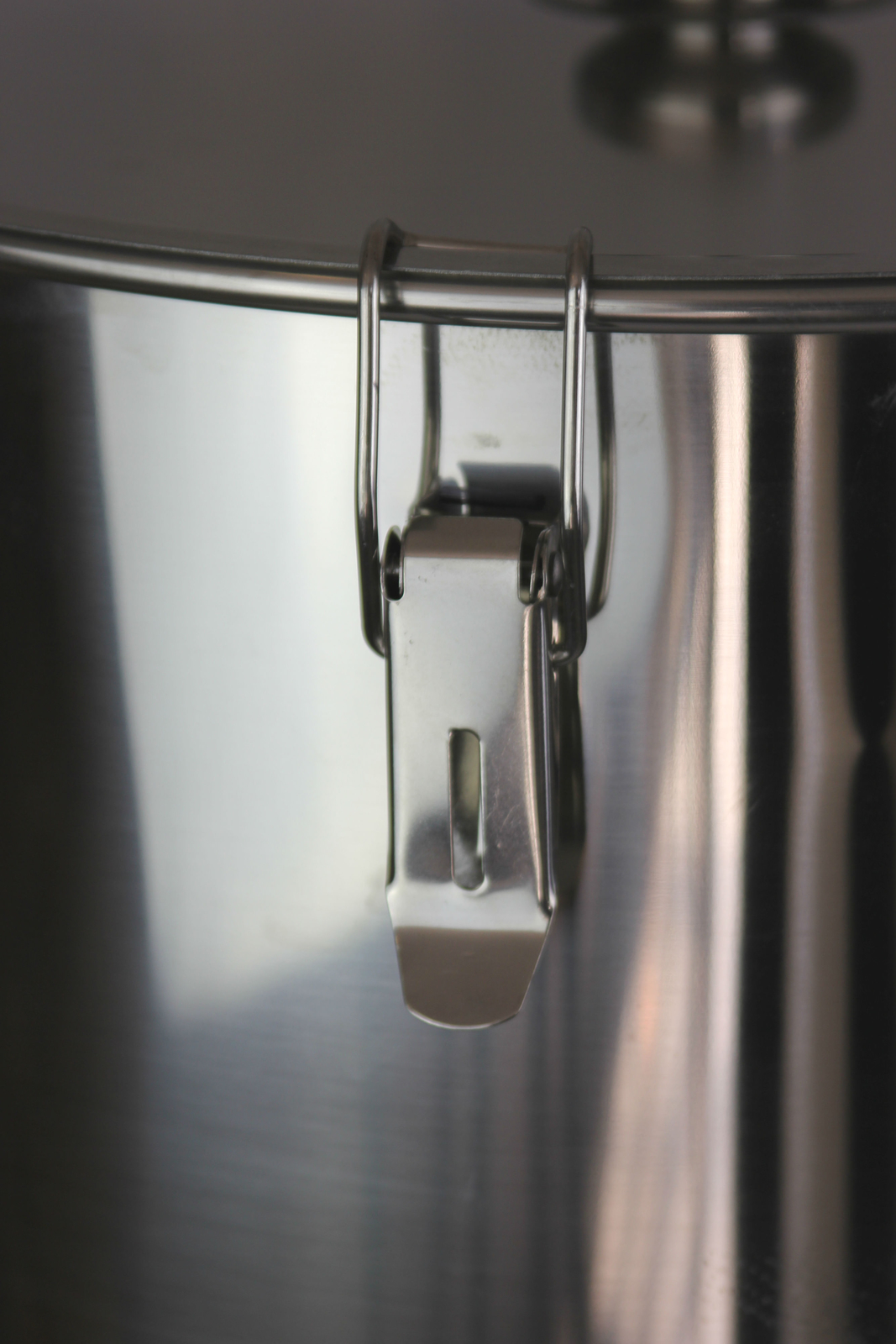 36L Honey Settling Tank / Honey Bucket / Honey Gate Valve Beekeeping Storage eBay