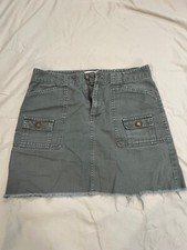vintage gap cargo skirt raw hem size 4 khaki green