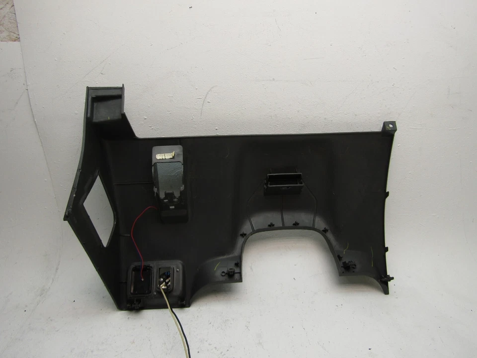 Отделка коленного валика RODEO 2000 2002 левая со стороны водителя передняя панель нижняя крышка изготовитель оборудования - Изображение 4 из 4