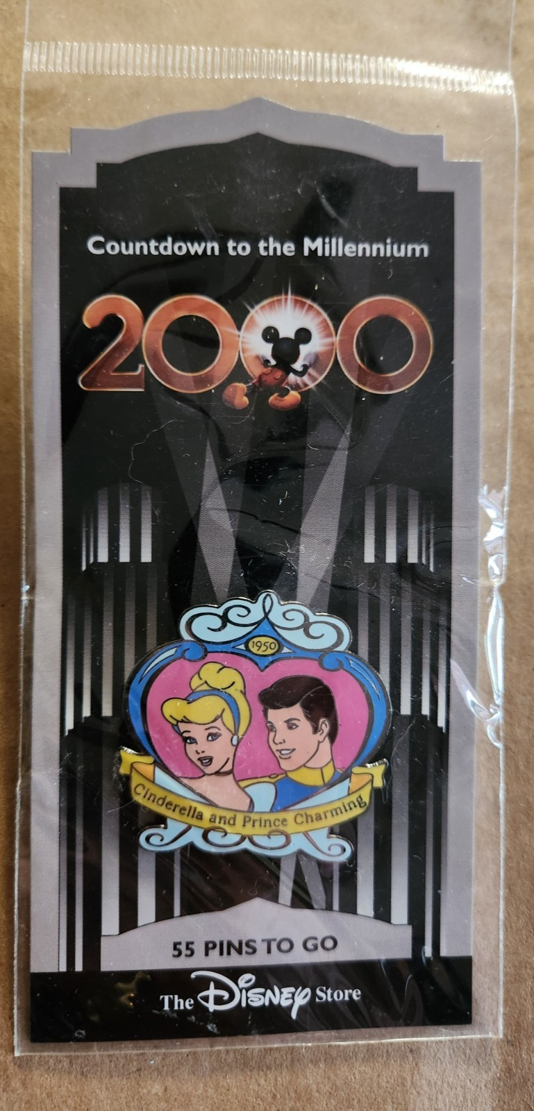 2000 Disney CINDERELLA Countdown to the Millennium Pin In Package