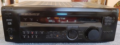ESTATE: Sony STR-DE845 Receiver Stereo 5.1 Channel Home Audio Surround Turns On