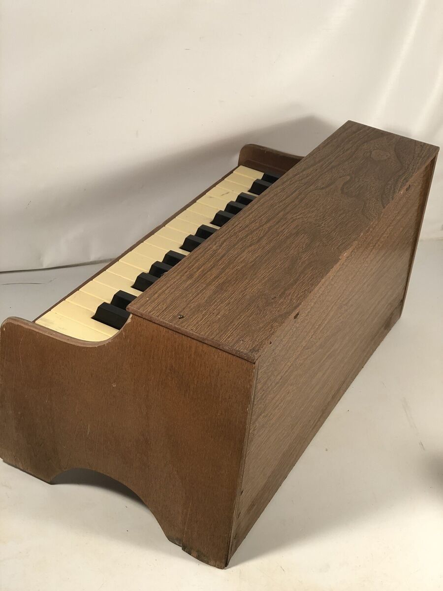Vintage Jaymar 1950s Children Wood Toy Piano 30 Key Tabletop Vintage Jaymar 1950s Children Wood Toy Piano 30 Key Tabletop