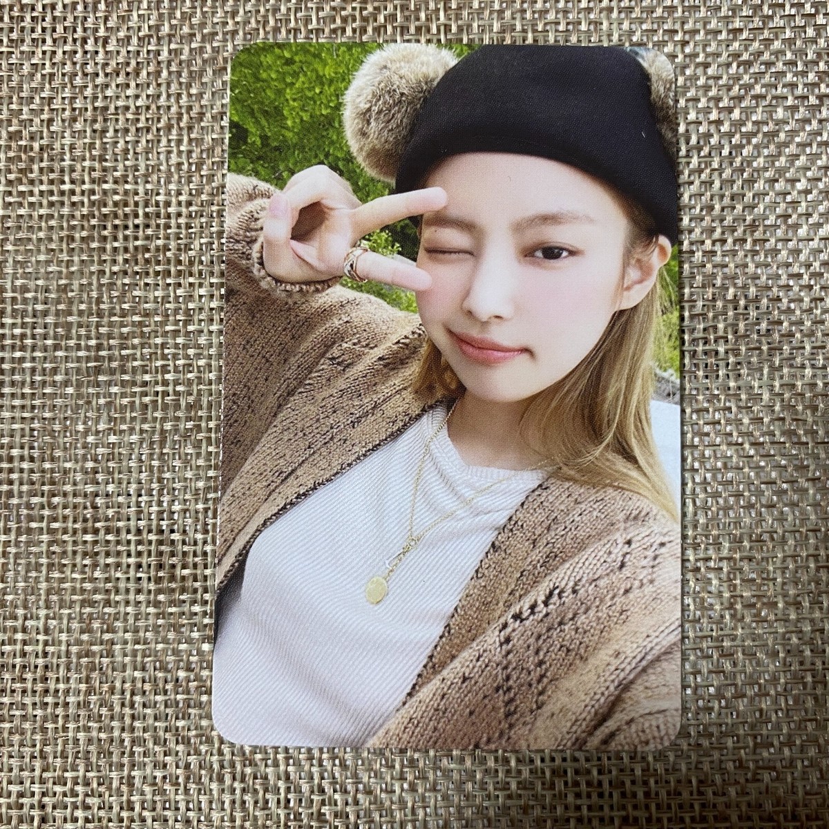 BLACKPINK JENNIE #2 [Born Pink] Official Photocard, Gray Bear Ver