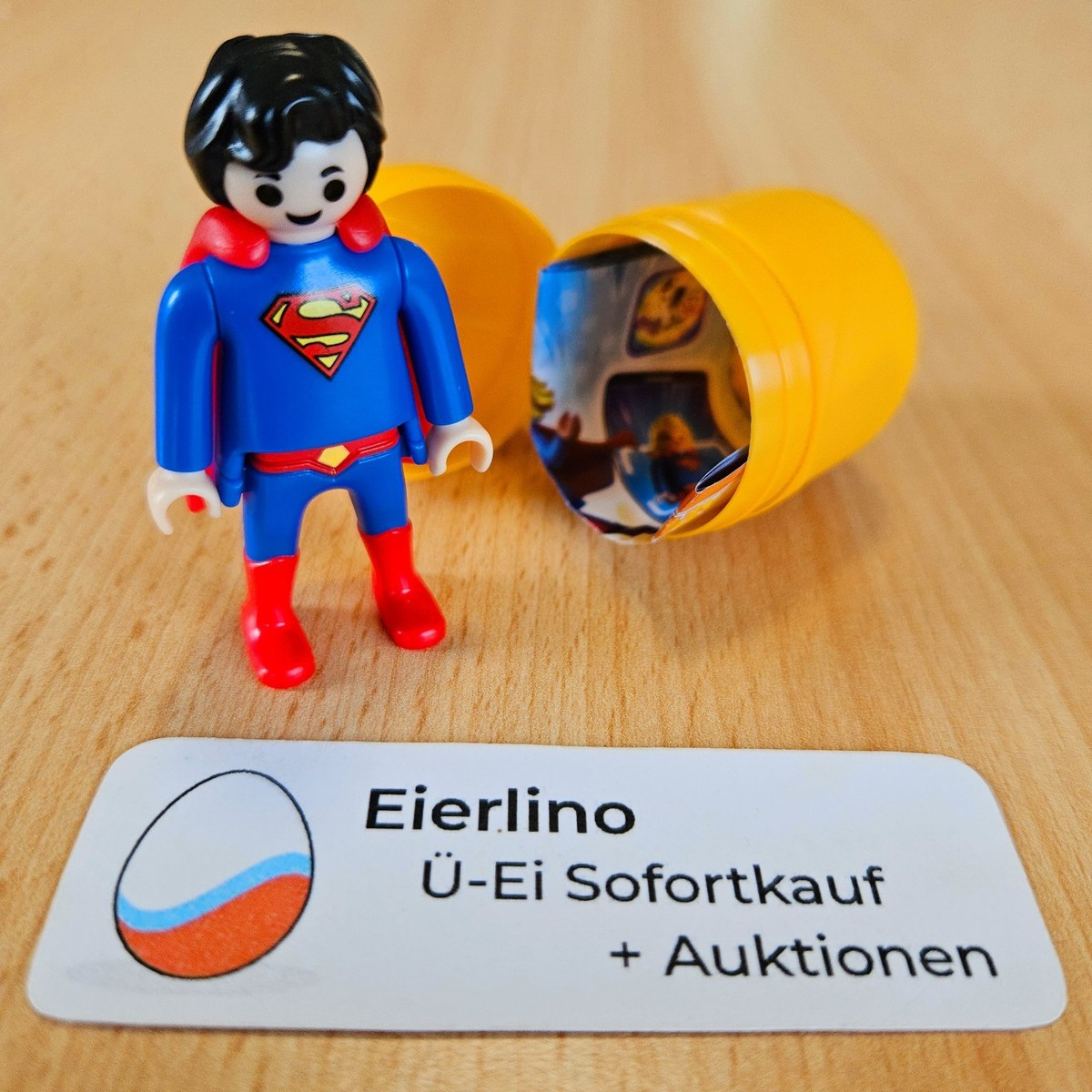 NEW- Playmobil DC COMIC Heroes - complete set of 16 figures