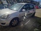 Foto 9 di 10