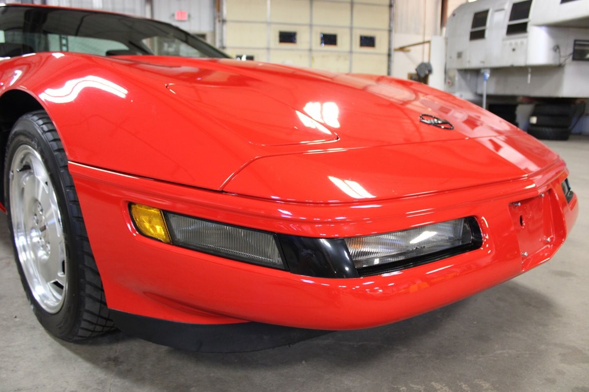 1993 Torch Red Chevrolet Corvette   | C4 Corvette Photo 9