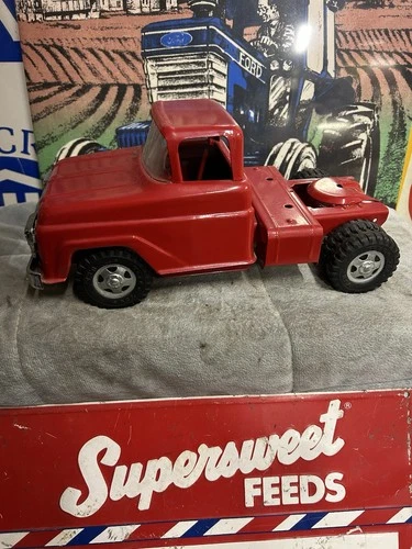 Vintage 1960s Cab Tonka Truck Tractor Only