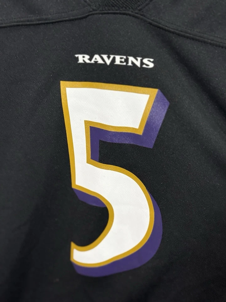 Camiseta deportiva negra grande del equipo de la NFL Baltimore Ravens Joe Flacco #5 Foto 3 de 4