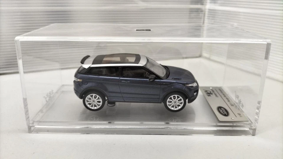 CENTRY DRAGON 1/43 2011 RANGE ROVER EVOQUE - Image 2 of 4