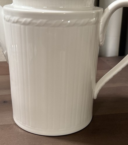Villeroy & Boch Cellini Coffee Pot Renaissance Architecture Design 7-1/4” MINT - Picture 2 of 12