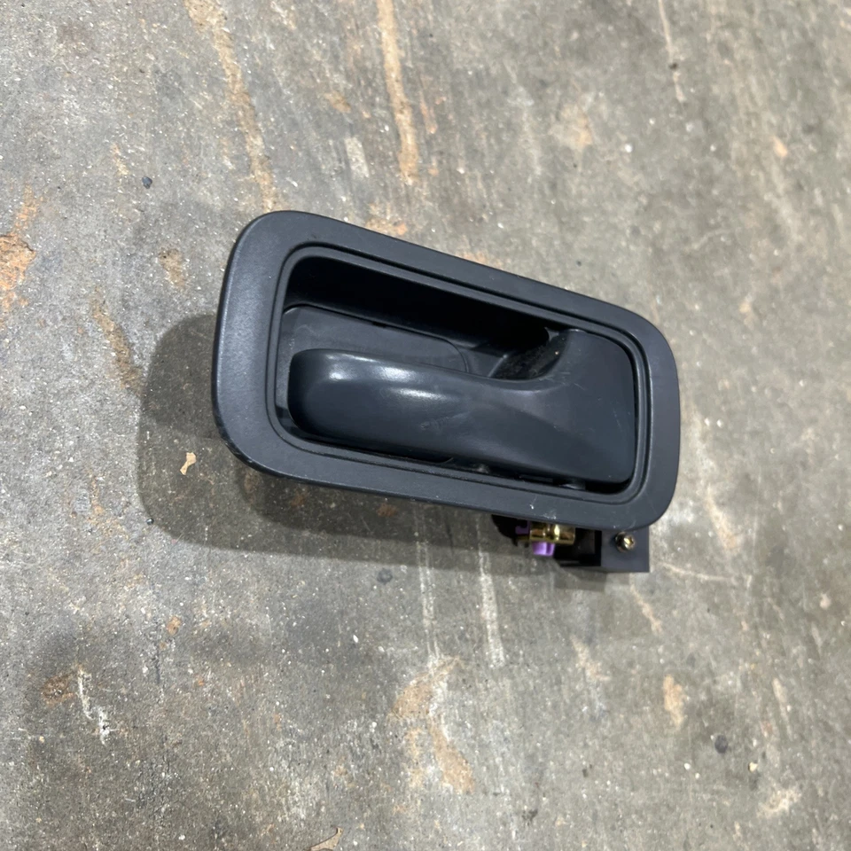 2003 - 2010 Honda Element Ex maçaneta da porta traseira interna direita destro fabricante de equipamento original E10060 - Imagem 2 de 4