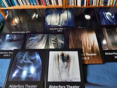 Alsterfors Theater, 10 x Fotobildbände 2018, Experimentelles Theater