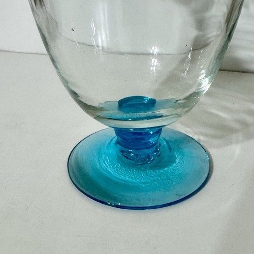 Old Art Glass Crimped Glass Vase Ruffle 8” Vintage Glows Decor Art Deco Crest - Bild 3 von 17