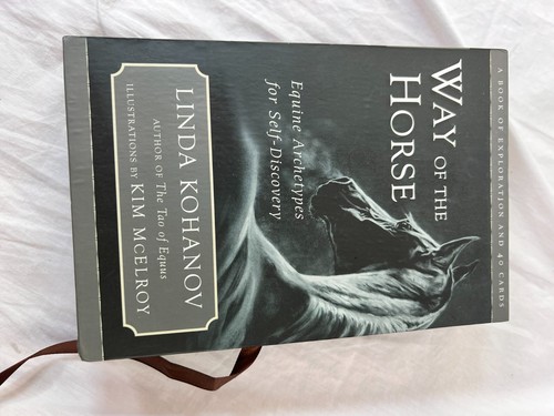Way of the Horse : Equine Archetypes for Self-Discovery - A Book of Exploration - Foto 2 di 13