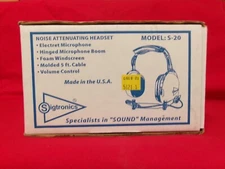 Sigtronics Noise Attenuating Headset. Old Stock. Model S-20