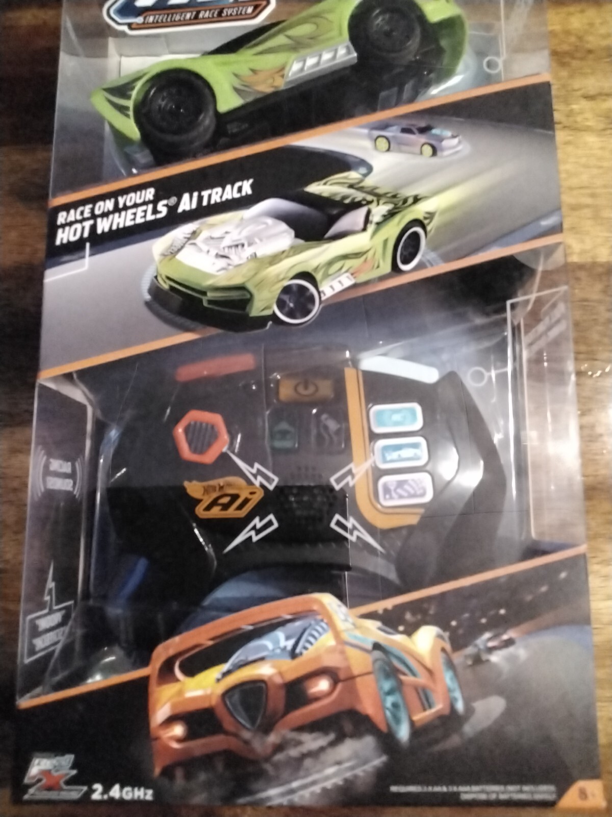 Hot Wheels Smart Car Street Shaker Complete.