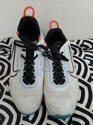 NIKE AIR MAX 2090 (GS) WHITE-BLACK-PLATINUM SZ 7Y CJ4066-100  display picture 3