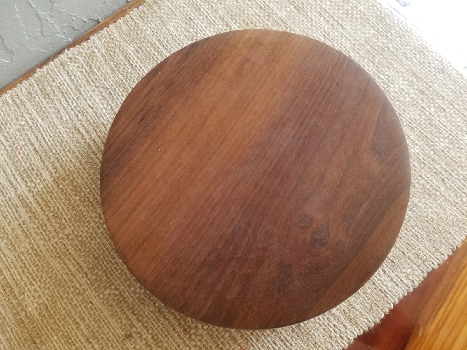 IKM Sheesham Wooden Chakla, Round Wooden Rolling Board, Chapati Maker- 9 inch